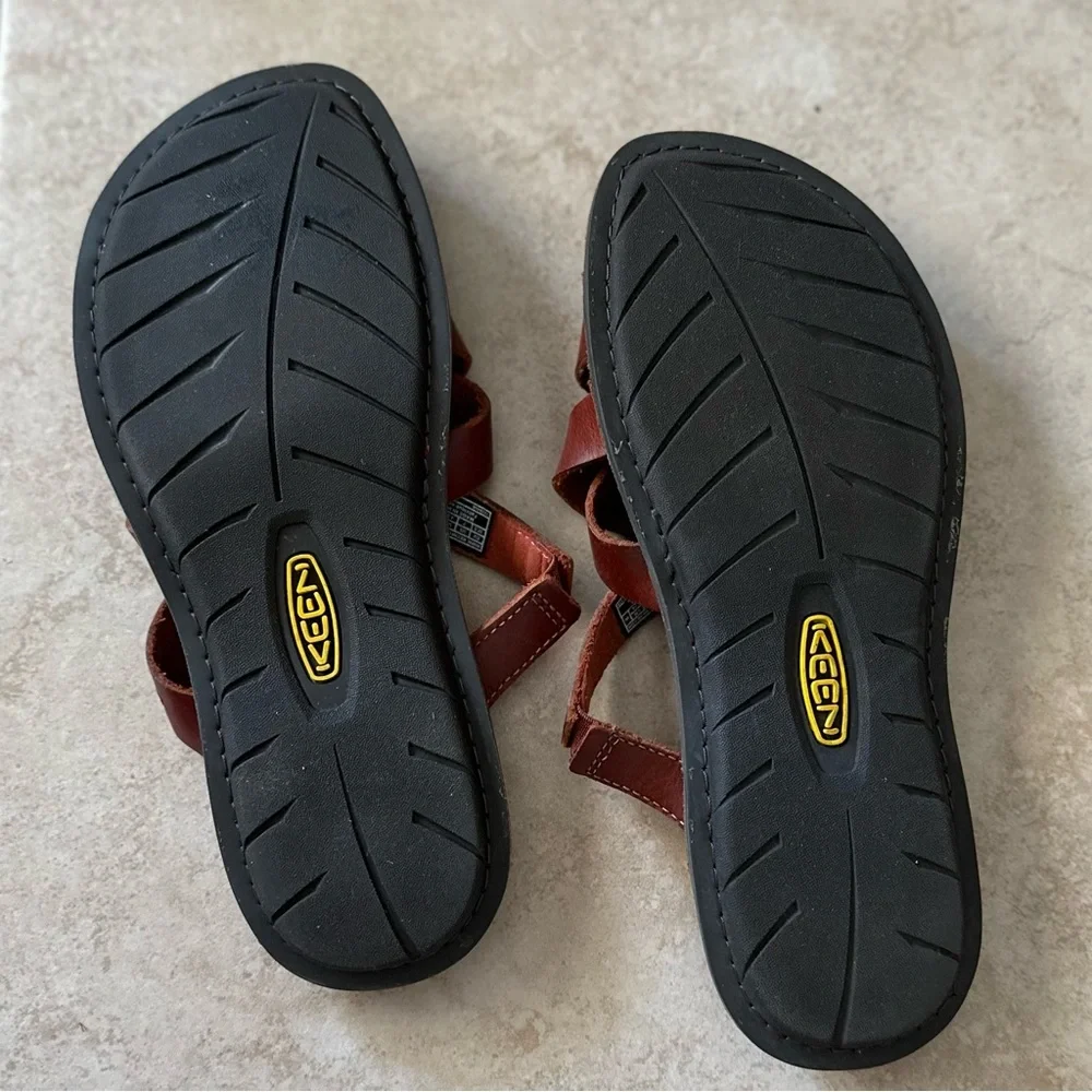 ♥️KEEN Women's “Elle” Strappy Leather Sandals - Burgundy Brown - Size 7 - EUC! - Picture 4 of 7